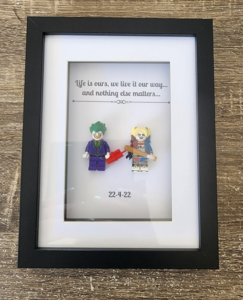 Joker & Harley Quinn Frame | Anniversary Gift