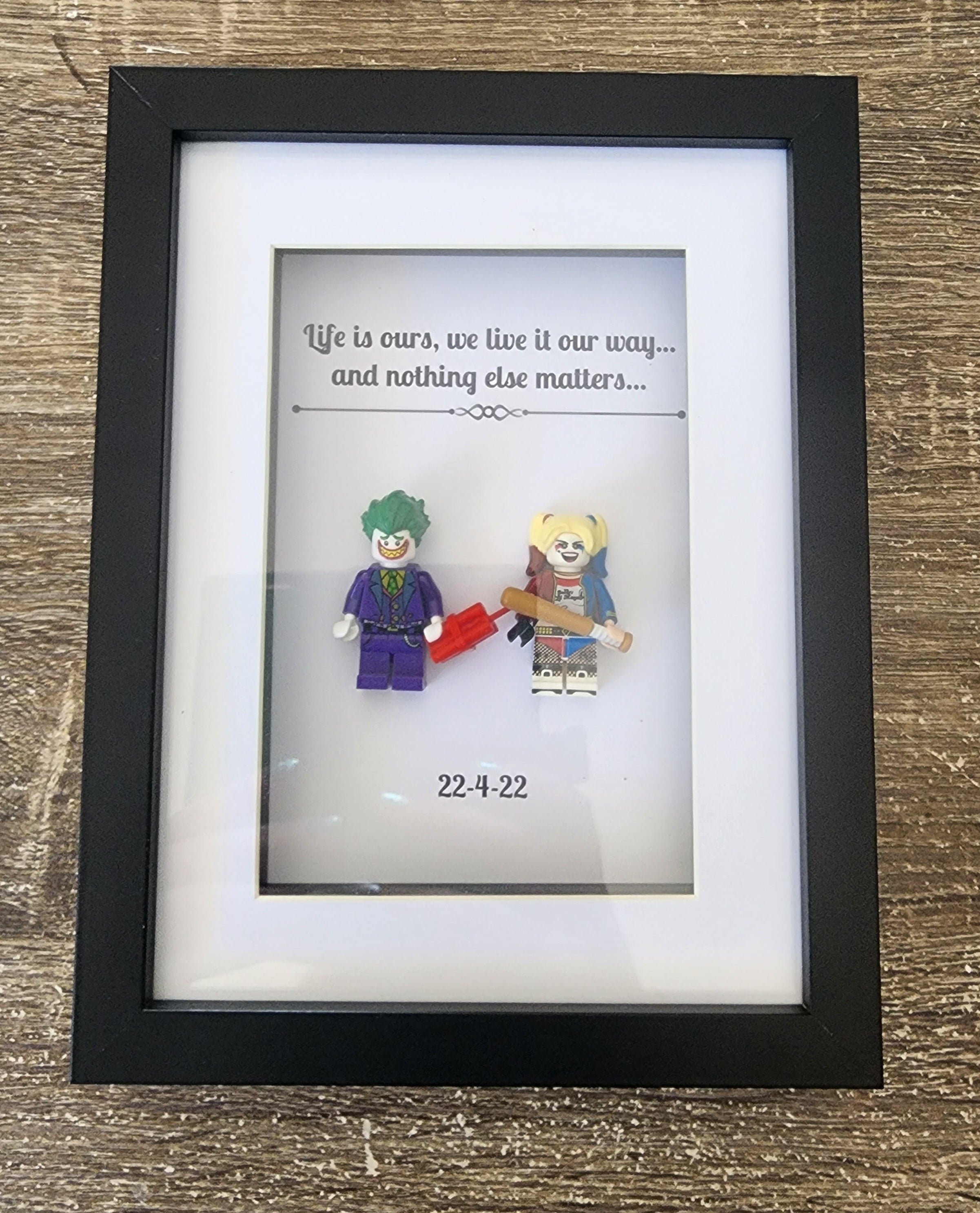 Joker & Harley Quinn Frame | Anniversary Gift